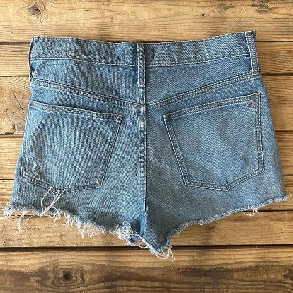 Madewell The Perfect Jean Short Distressed Raw Hem Light Wash Denim Size 31 - Picture 2 of 5
